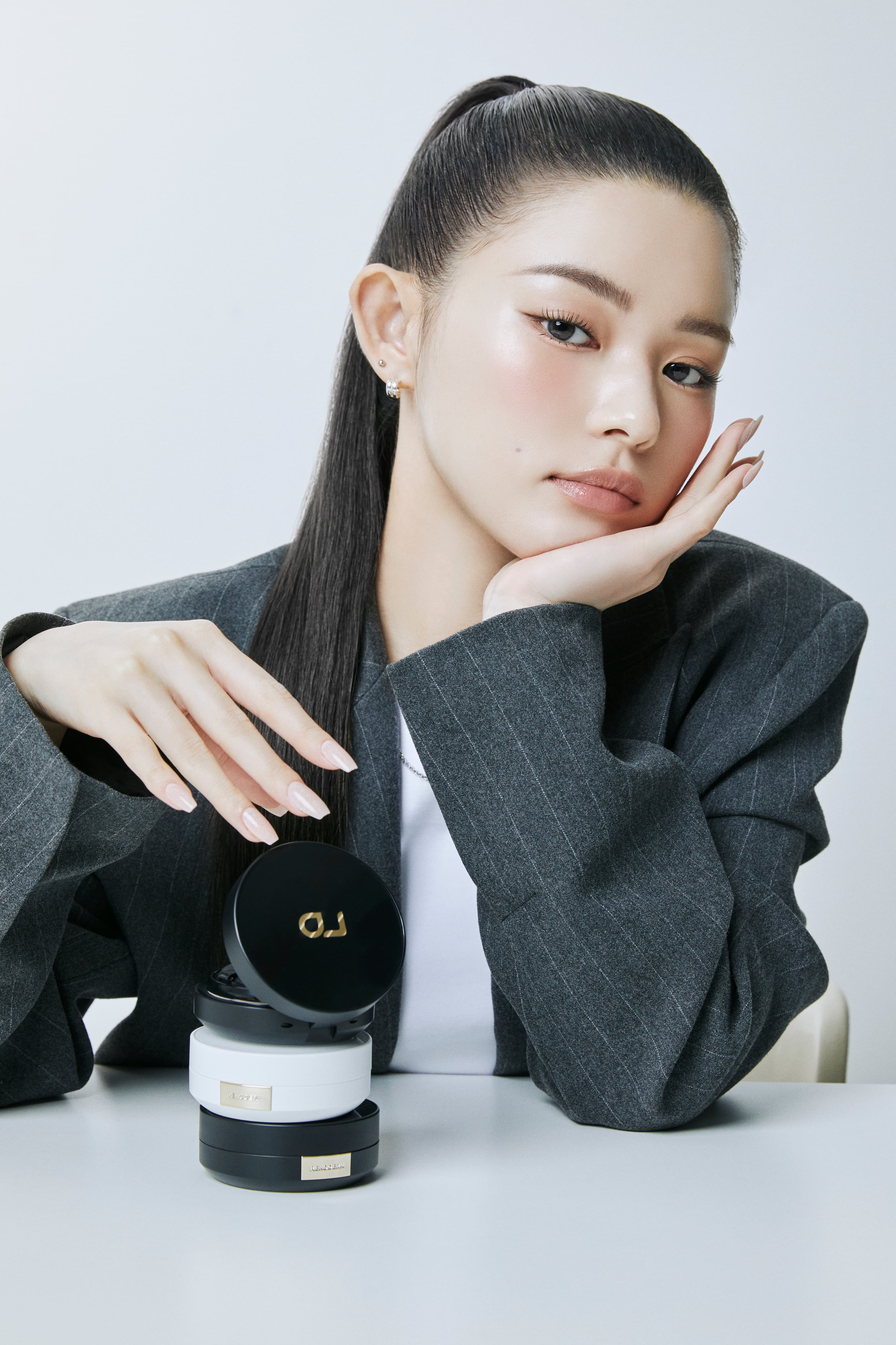 RENODERM model — natural skin finish